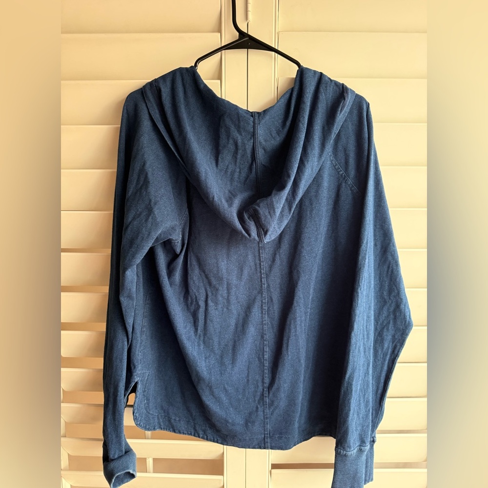 TOAST hoodie blue denim color sz L - Picture 2 of 3
